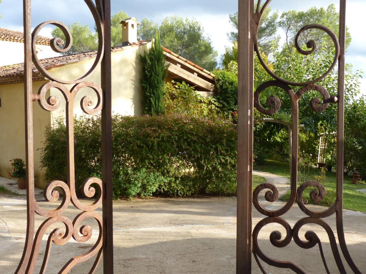 Bed and Breakfast O Tilia D'Azur Roquefort-les-Pins Esterno foto