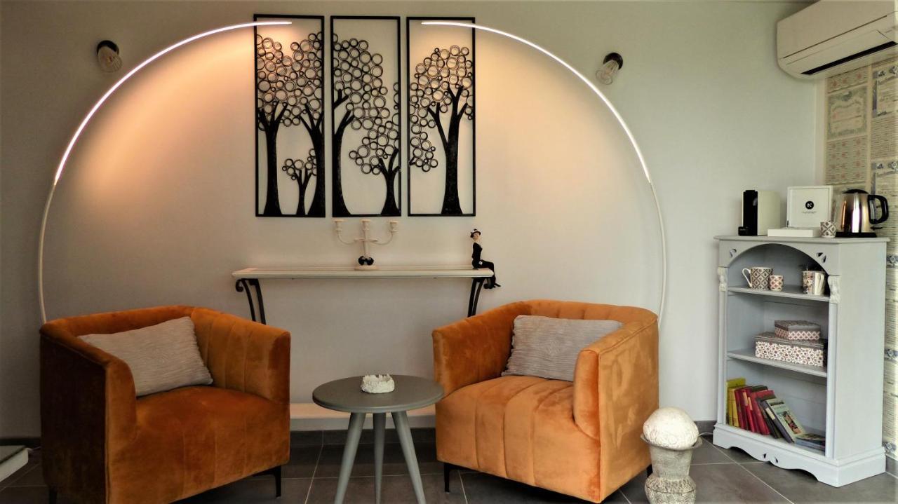 Bed and Breakfast O Tilia D'Azur Roquefort-les-Pins Esterno foto