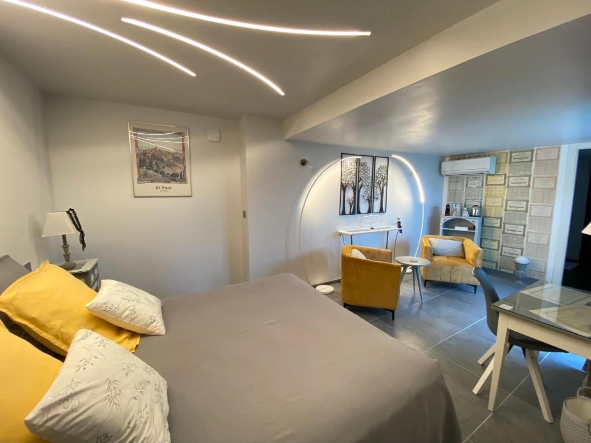Bed and Breakfast O Tilia D'Azur Roquefort-les-Pins Esterno foto
