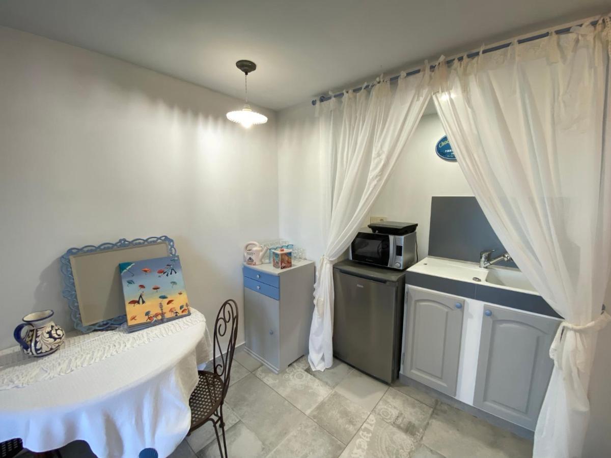 Bed and Breakfast O Tilia D'Azur Roquefort-les-Pins Esterno foto