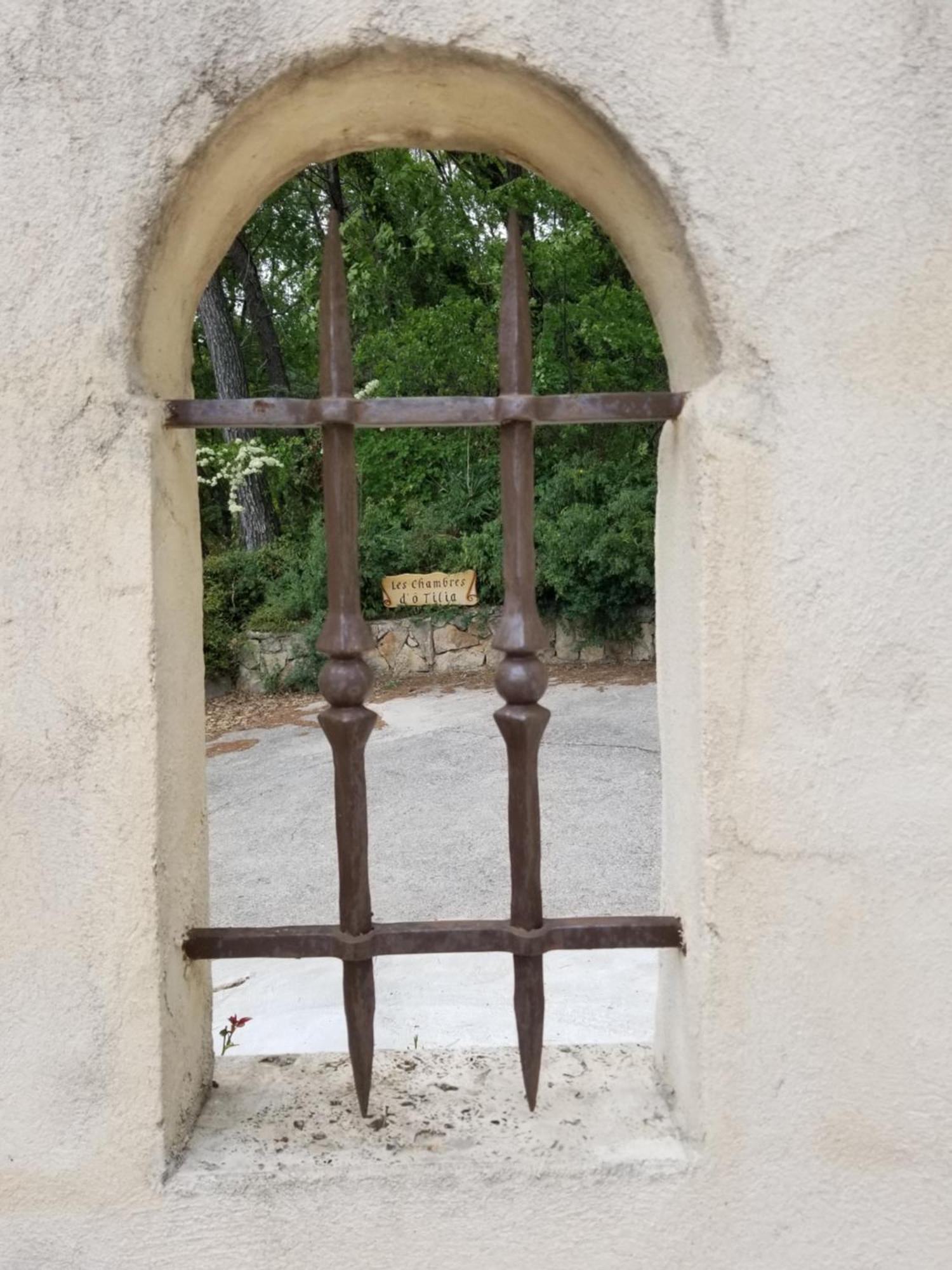 Bed and Breakfast O Tilia D'Azur Roquefort-les-Pins Esterno foto